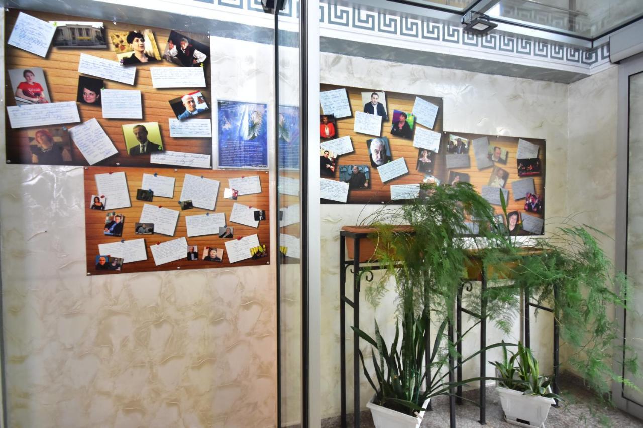 Hotel Chao Batoumi Extérieur photo