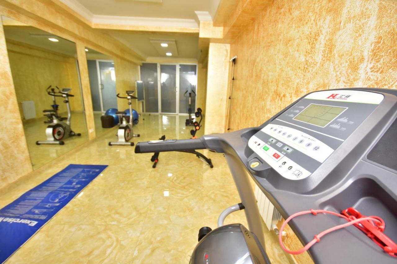 Hotel Chao Batoumi Extérieur photo
